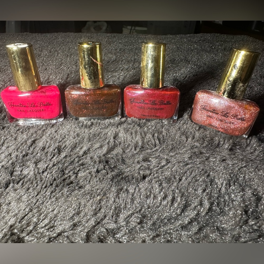 Jasmine la belle set of 4